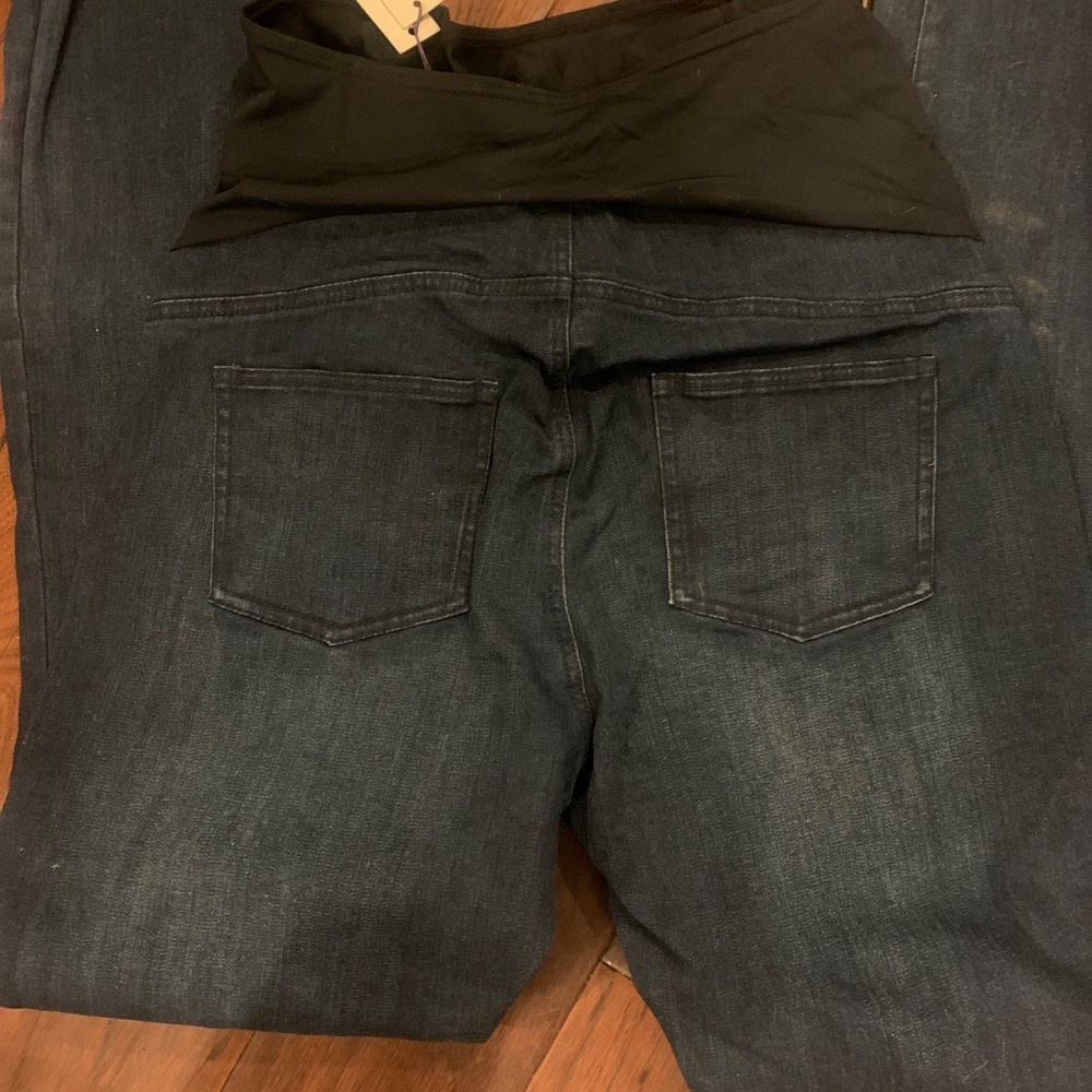 Kimi & Kai boot cut maternity jeans - Picture 4 of 5